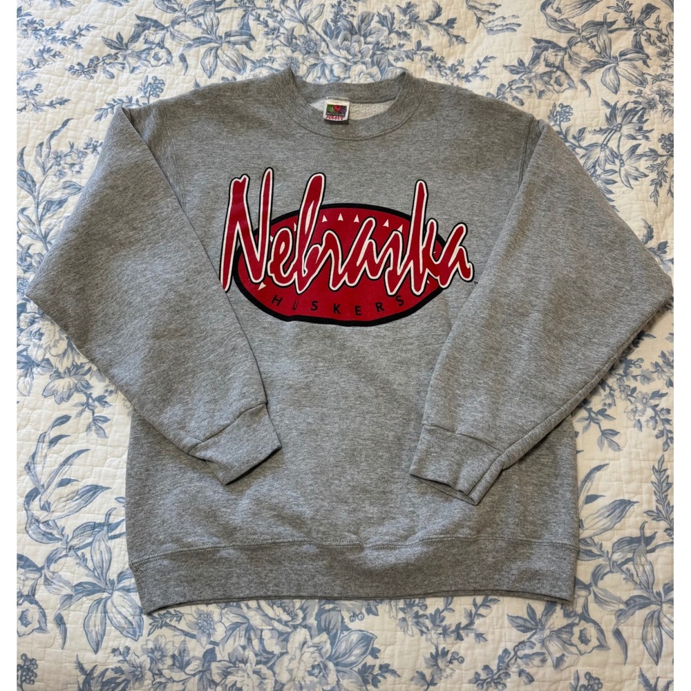 Fruit of the Loom Nebraska Huskers Sweatshirt Mens Medium Grey Vintage NCAA